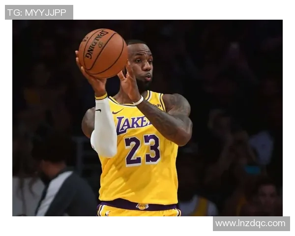 詹姆斯:篮球传奇的崛起与辉煌历程,如何影响未来的NBA发展 詹姆斯:篮球传奇的崛起与辉煌历程,如何影响未来的NBA发展