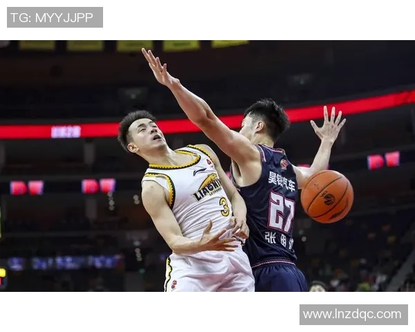 CBA精彩对决广东队迎战新疆队全场视频回放与精彩瞬间解析