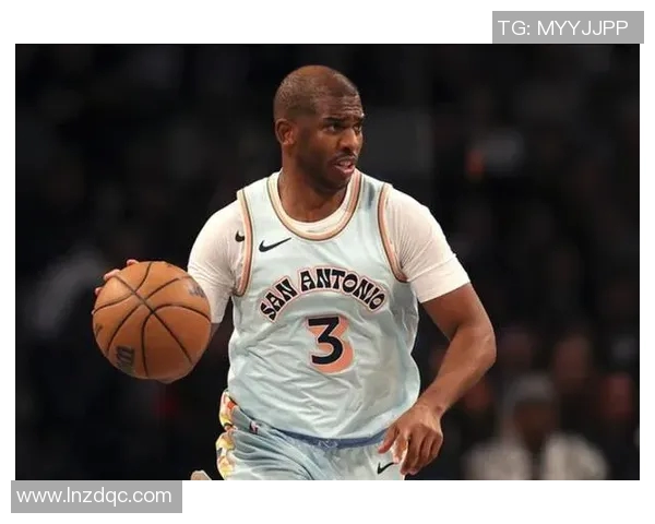 保罗在对阵爵士的比赛中狂砍41分展现超强实力