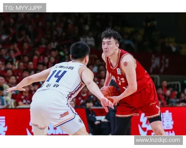 上海男篮迎战解放军队伍期待激烈对抗与精彩表现