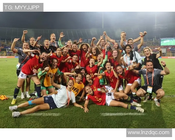 法国与西班牙U17青少年足球赛精彩对决引发热议 法国与西班牙U17青少年足球赛精彩对决引发热议