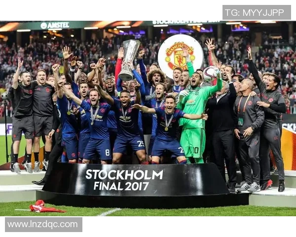 莫尔德与登克尔克的巅峰对决谁能在欧联杯中笑到最后