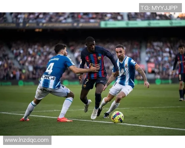 西班牙人刚登顶西甲即换帅,球队想要获得更好成绩 西班牙人刚登顶西甲即换帅,球队想要获得更好成绩