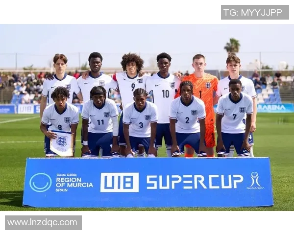 西班牙U18青年队对决意大利U18球队精彩赛事回顾与分析