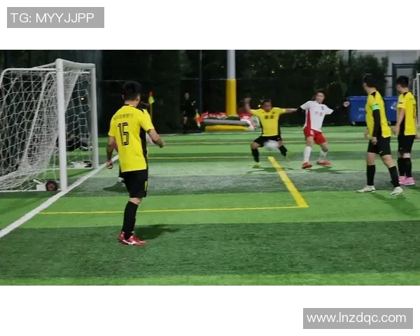 网红直播足球比赛精彩瞬间引发热议与互动热潮