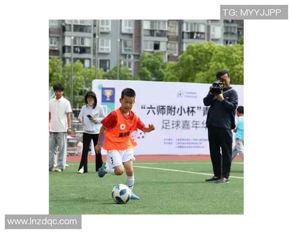 拉孜第六届足球比赛精彩直播盛况回顾与精彩瞬间分享