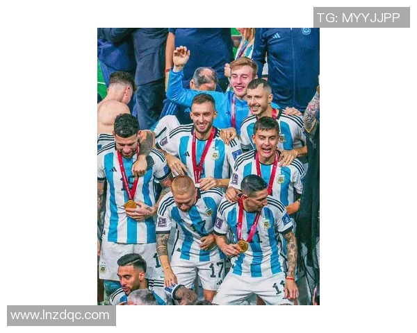 梅西领衔阵容助阿根廷球队晋级下届世界杯16强